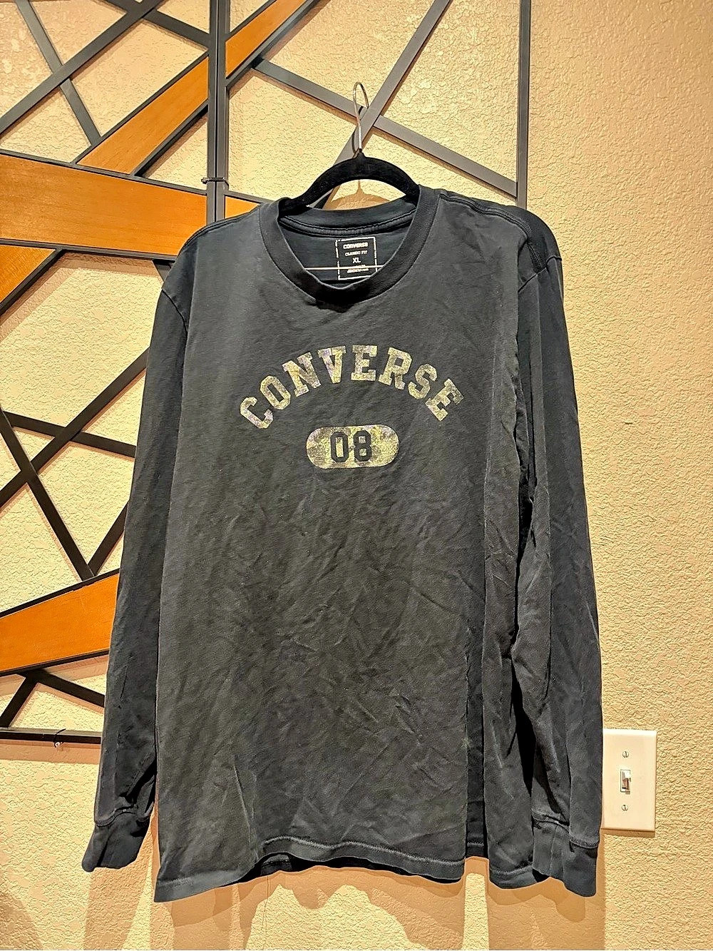 Converse Classic Fit Long Sleeve Graphic Tee Size XL